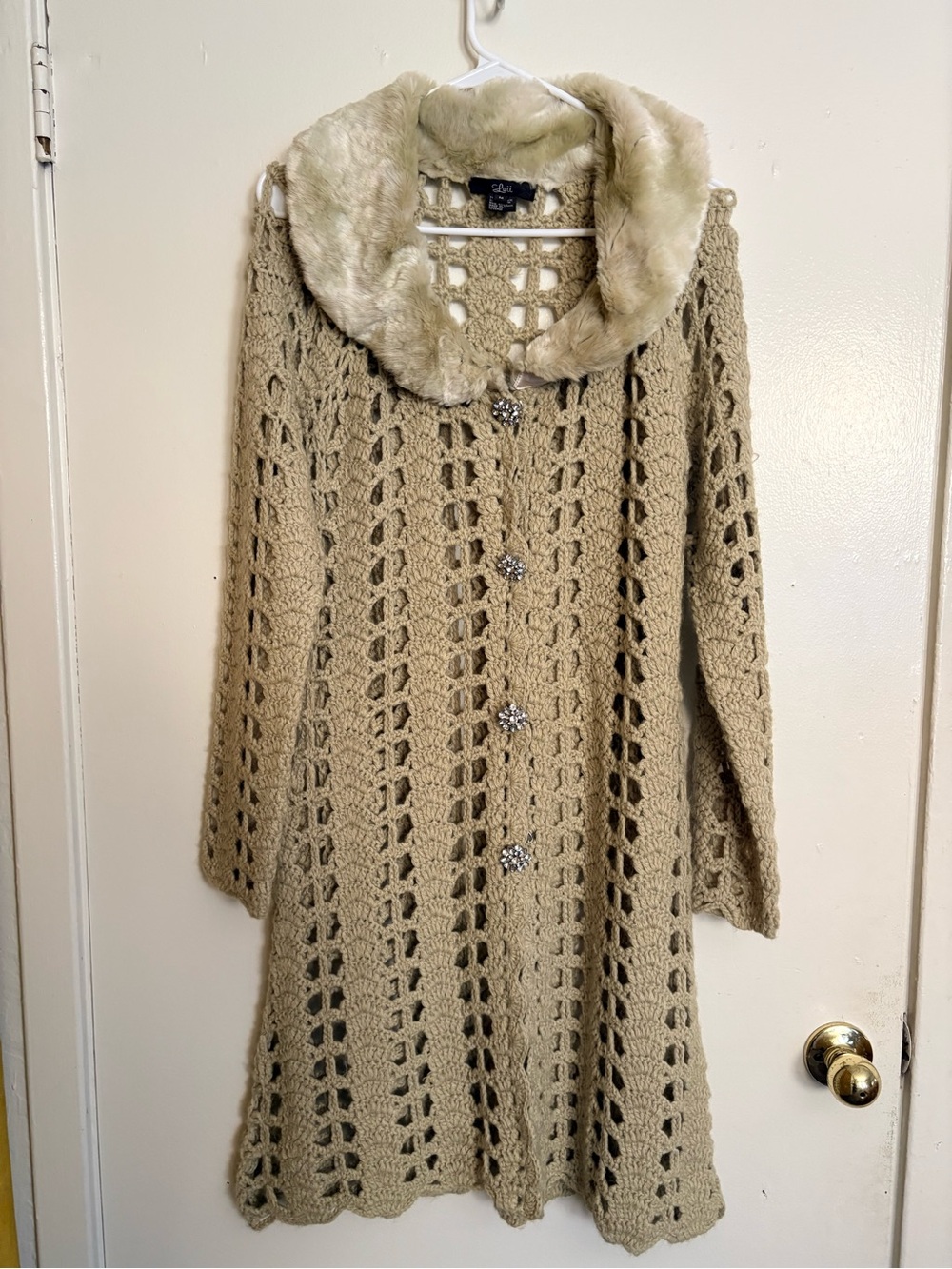 Luii Cream Knit Openwork Long VINTAGE Cardigan with Faux Fur Collar.